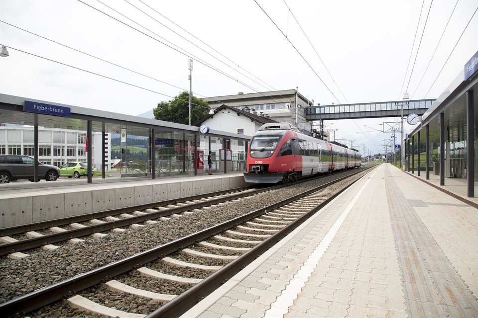 Bahnhof Fieberbrunn Sommer