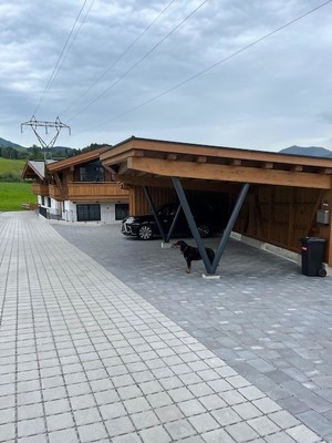 Ferienhäuser Schweitzer Unterstellplatz